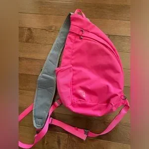 MEC Bags Mec Travel Light Pod Pink One Shoulder Sling Poshmark